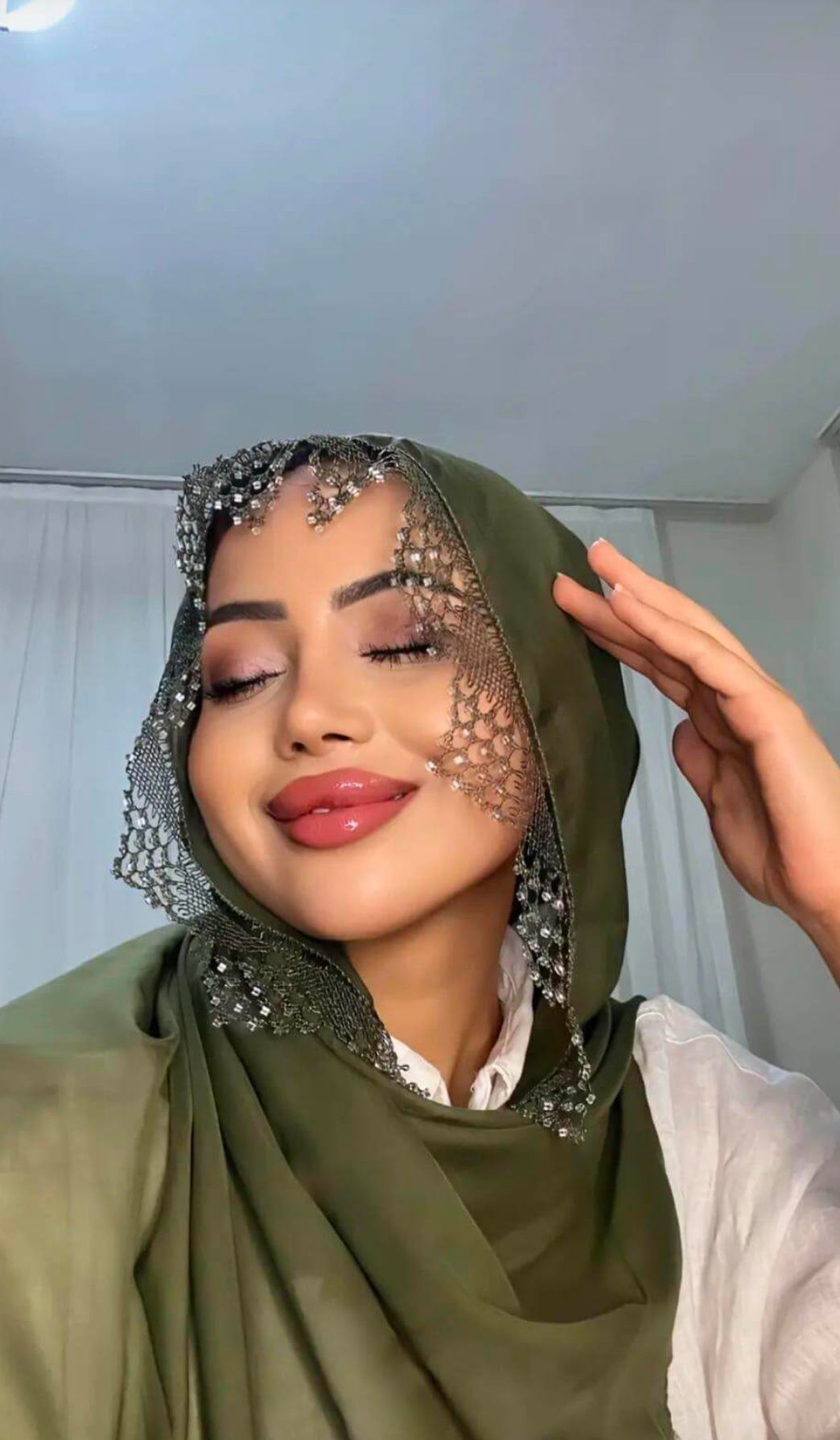 NESLİHAN